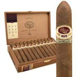 Box of Padron 1926 cigars.
